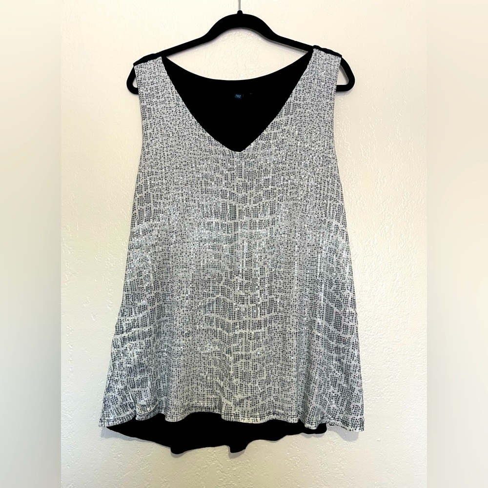 Kelly by Clinton Kelly Sleeveless Printed Sequin Black Tank Top